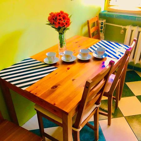 Wynajemzklasa Hostel Krakow Bagian luar foto